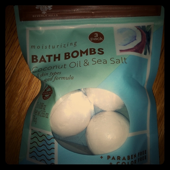 NEW Bath Bombs 7 Pack - Picture 2 of 3